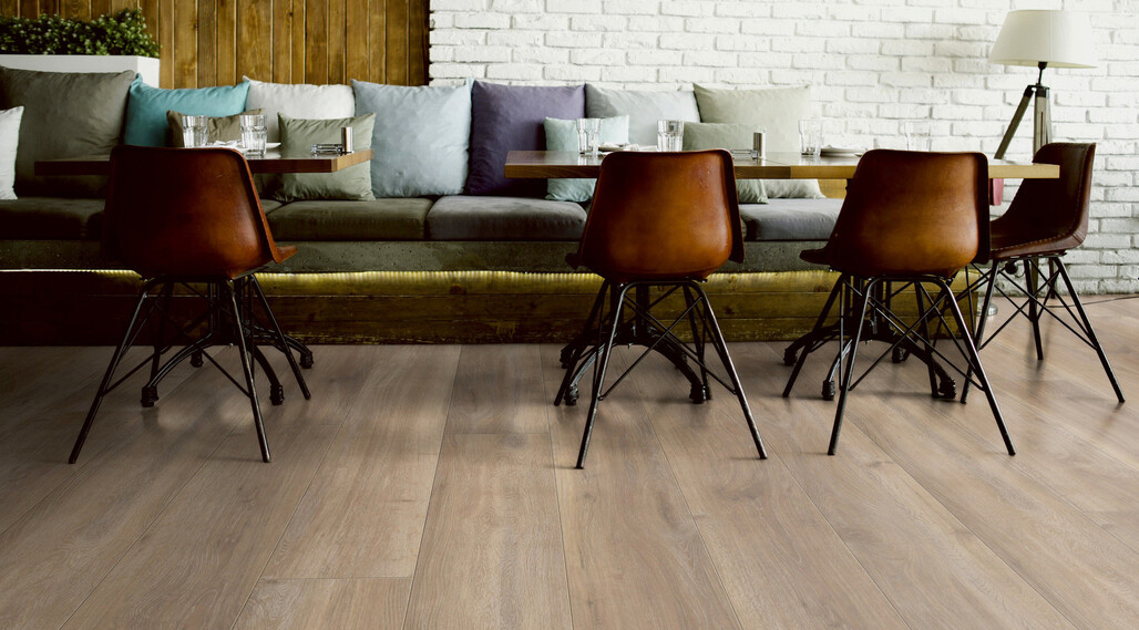 ter-hürne-laminat-grand-Eiche Candy Shop Lange Landhausdiele