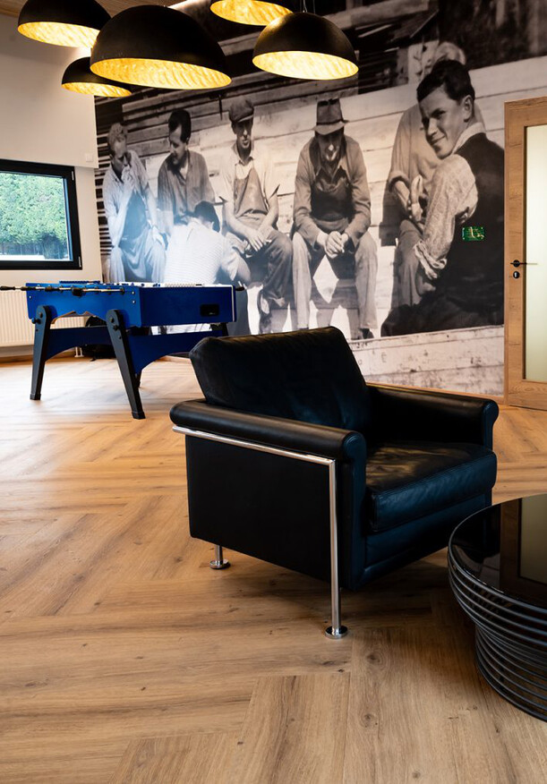 KWG antigua PROFESSIONAL