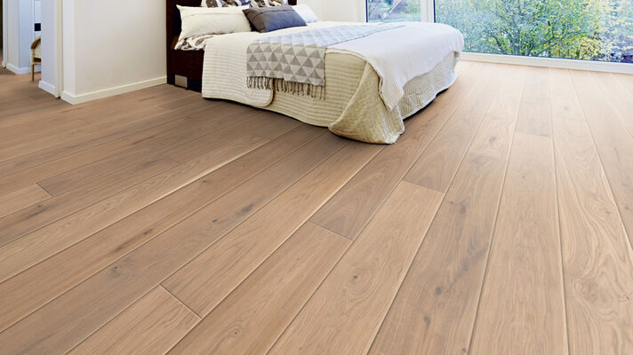  ter Hürne Moods Of Provence Collection Parkett ausdrucksstark gebürstet, weiß naturgeölt Landhausdiele Naturholz Parkett Eiche lichtbeige 2390x200x13 mm 1101010790 | 73276