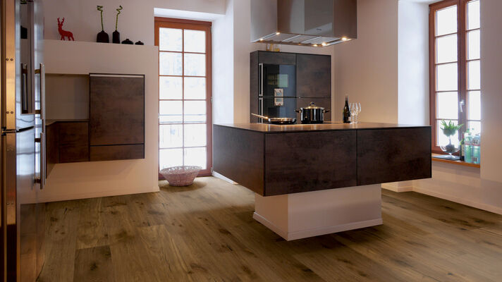  Bennett & Jones Grand Houses Parkett Oak No.23 - Hampton tradition geräuchert, handgehobelt, gebürstet, naturgeölt Schlossdiele Oak No.23 - Hampton 2200x260x15 mm 1148012310 | 74209