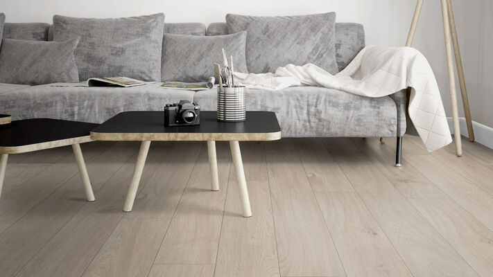  Friends by ter Hürne Laminat Friends Laminatboden Eiche Violeta linear-gebürstet Landhausdiele 1188020018 | 74401