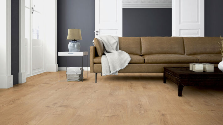  ter Hürne Classic Edition Laminatboden linear-gebürstet Landhausdiele Iko Premium-Laminatboden Eiche Opera House 1288x195x8 mm 1101021832 | 75280