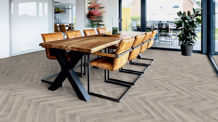  ter Hürne Herringbone Edition Laminatboden gealtert Fischgrät Iko Premium-Laminatboden Eiche Atelier 630x126x10 mm 1101021850 | 75496