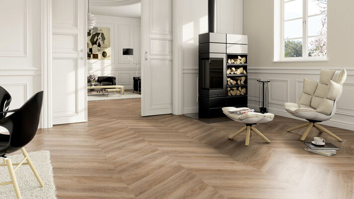  ter Hürne Chevron Edition Design-Vinylboden tief-gebürstet Chevron Soya Design-Vinylboden 1 Eiche Malaga Pro 665,4x152,4x2,5 mm 1101210700 | 77236