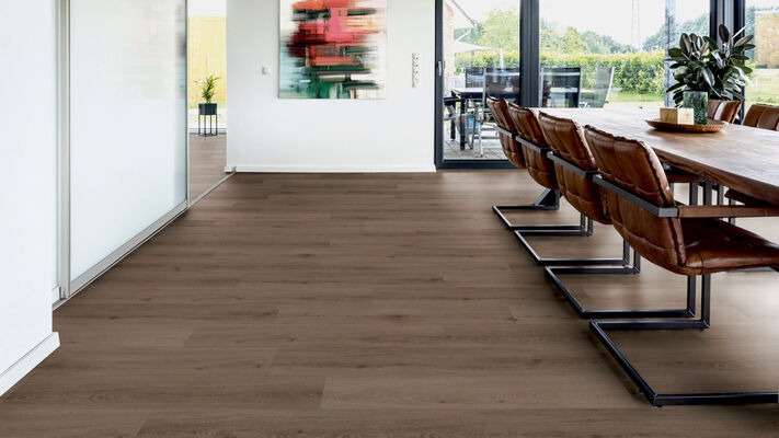  ter Hürne Wood Edition Design-Vinylboden tief-gebürstet Landhausdiele Soya Design-Vinylboden 2 Eiche Riga Comfort SEAL 1209x221x9,1 mm 1101200716 | 77239