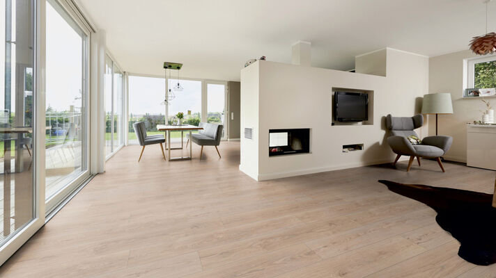  ter Hürne Classic Edition Dureco-Boden linear-gebürstet Landhausdiele Eiche Bali Silent 1288x195x7 mm 1101330004 | 82123