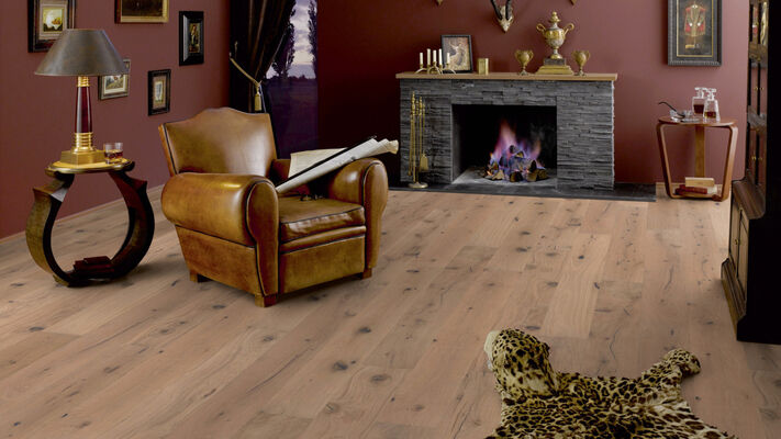  Bennett & Jones Britain's Finest Parkett Oak No. 6 - Stirling tradition sägerau-gebürstet, weißgeölt Landhausdiele Oak No. 6 - Stirling 2200x220x14 mm 1148010113 | 82270