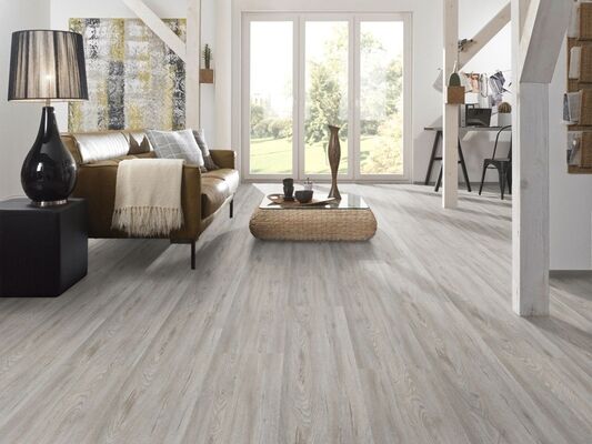  KWG Antigua Novel Vinylboden Ziereiche silber Strukturprägung Vinyl mit HDF-Trägerplatte Fliese 1235x305x8,8 mm KWG910006 | 93160