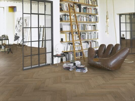  Parador Trendtime 3 Parkett Eiche Chalet Grau Living Plus extramatt lackiert Fischgrät 570x95x13 mm 1748885 | 95806