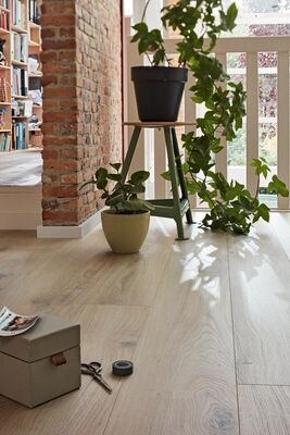  Meister next DL 500 S Designboden Schlosseiche pure Porensynchron-Struktur Landhausdiele 2052x8x220 mm 400055-2052220-06840 | 99137