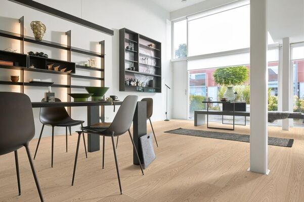  Meister HD 100 Natureflex Echtholzboden Eiche cremeweiß Lebhaft Gebürstet Landhausdiele 2200x8x210 mm 500139-2200210-20014 | 99866